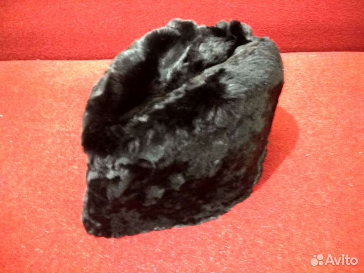 Меховая шапка