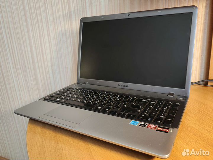 Ноутбук Samsung np355v5c