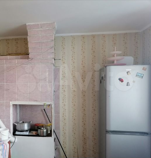 4-к. квартира, 52 м², 1/1 эт.