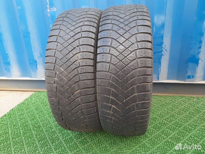 Pirelli Ice Zero 235/65 R17 120H