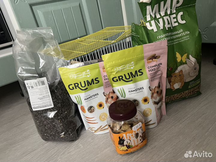 Клетка для грызунов и корм для хомяков