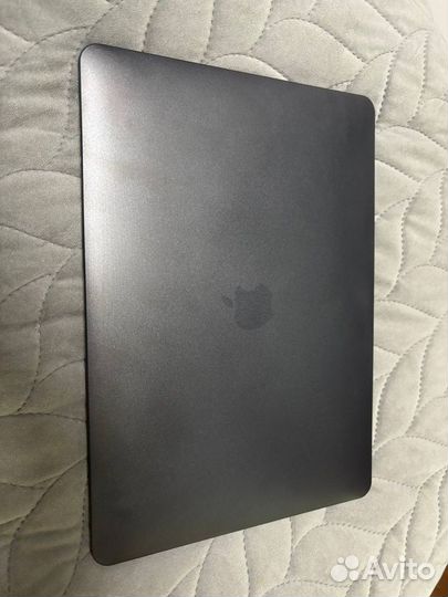 Apple macbook air 13 2020 m1