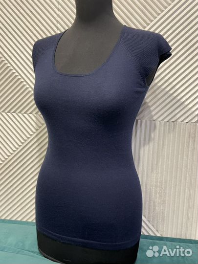 Базовая Блуза Strenesse 100% шерсть (майка, топ)