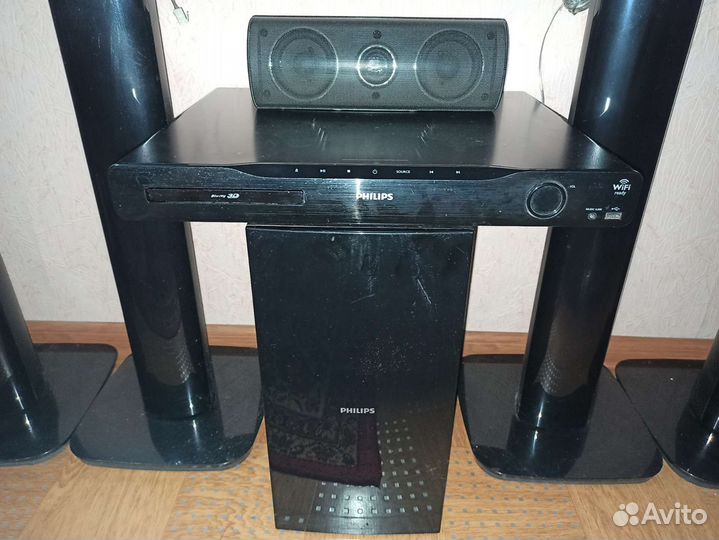 Домашний кинотеатр philips 5.1 HTC5591