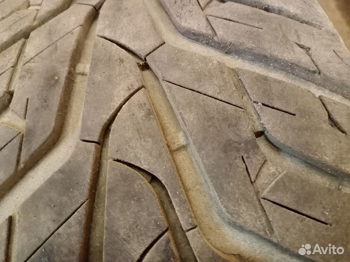 Hankook Ventus ST RH06 255/60 R17