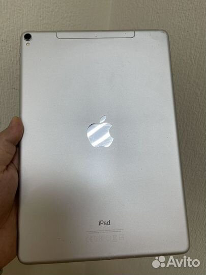 Apple iPad pro 10.5 64GB