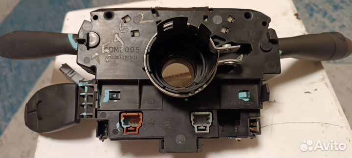 Подрулевой переключатель