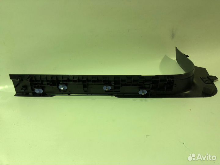 Накладки на пороги Land Rover