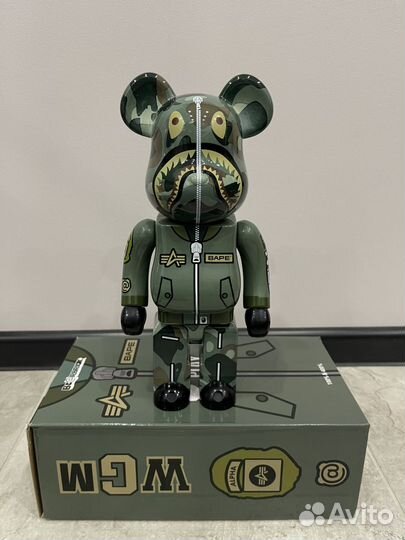 Мишка bearbrick Alpha Industries