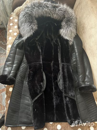 Продам женскую дубленку