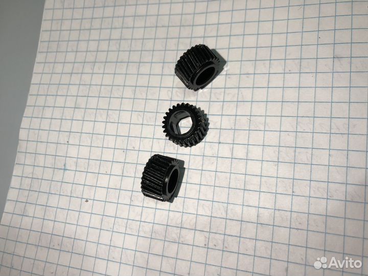 Шестерня сиденья подколенной опоры BMW