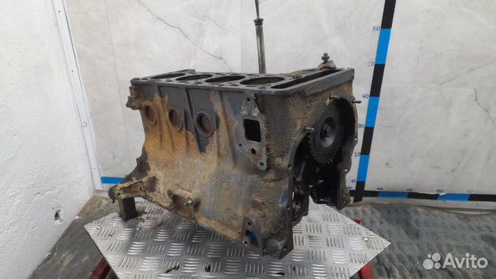 Блок цилиндров Лада 2107 21067 2009