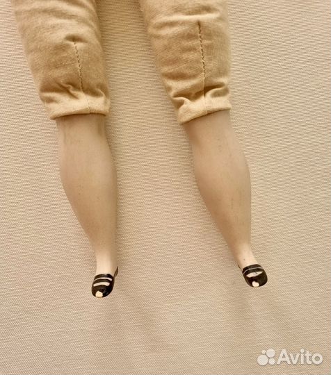 Антикварная кукла