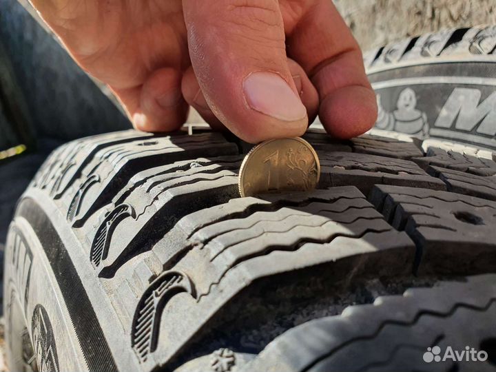 Michelin Latitude X-Ice North 2 225/65 R17 102T