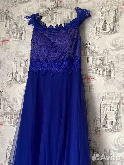 Нарядное платье