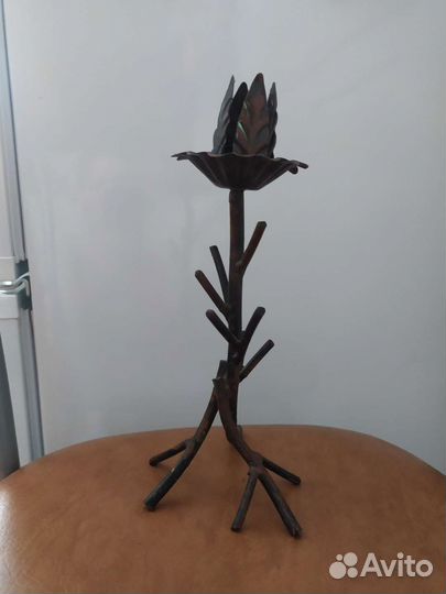 Подсвечник