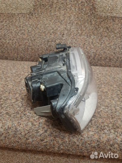 Фара правая Audi A6 c5