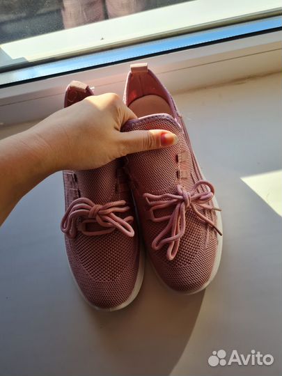 Кроссовки женские 23 см по стельке
