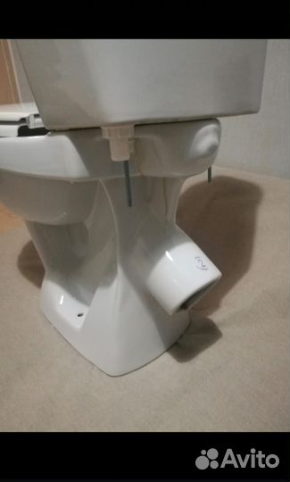 Унитазы и бачки бу