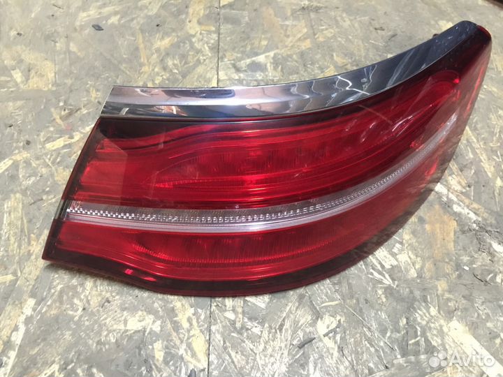 Мерседес GLE 292 фонарь