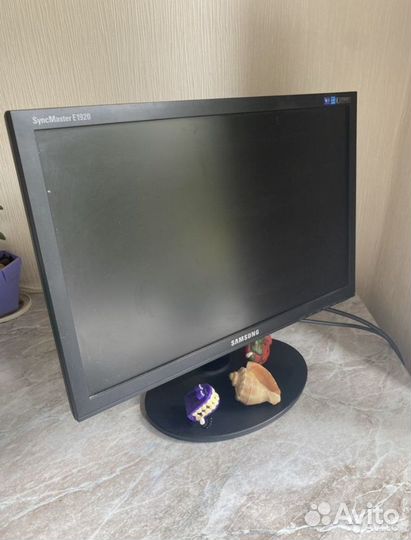 Монитор samsung syncmaster