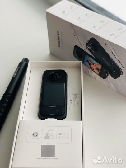 Видеокамера Insta360 x3