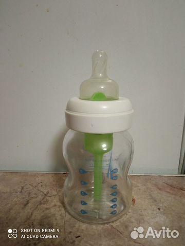 Бутылочка для кормления стеклянная антиколиковая
