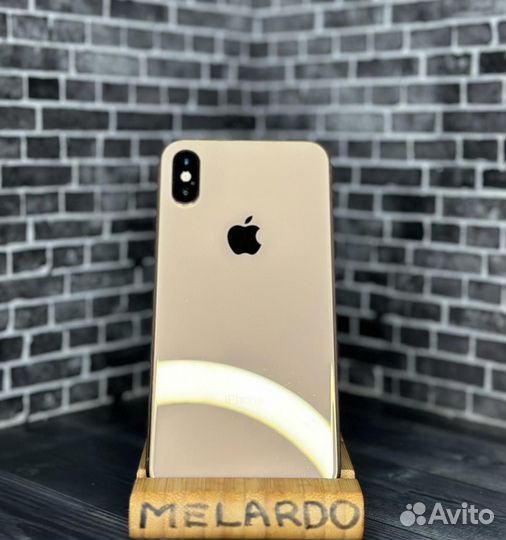 iPhone Xs, 64 ГБ