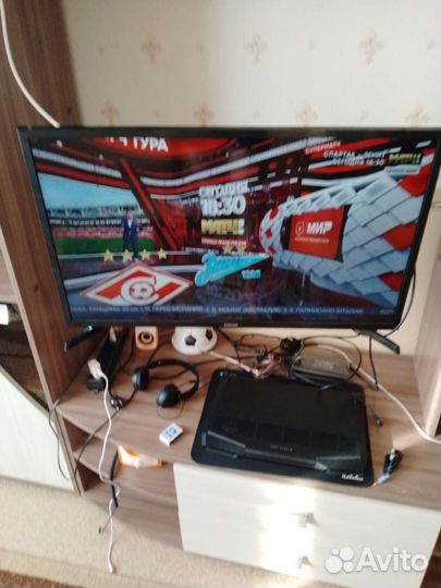 Тв Samsung 32