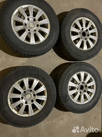 Зимняя резина на дисках 225/70 R16