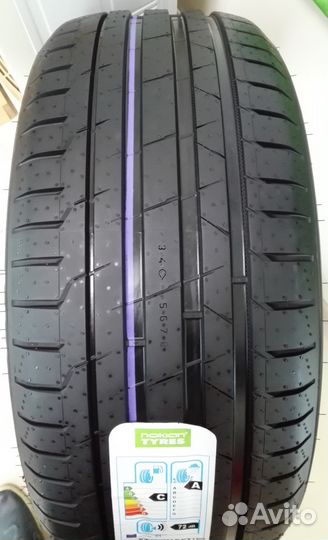 Nokian Tyres Hakka Black 2 SUV 265/40 R21 105Y