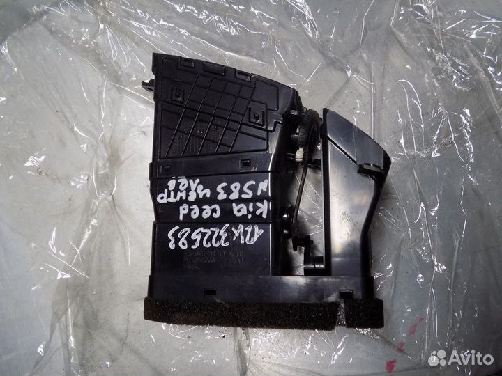 Дефлектор воздушный Ceed 2007- 2012