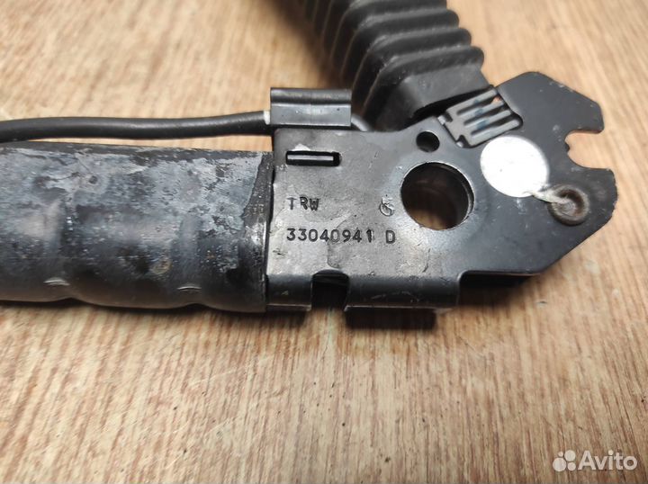 Пиропатрон ремня безопасности переднего BMW 3-се