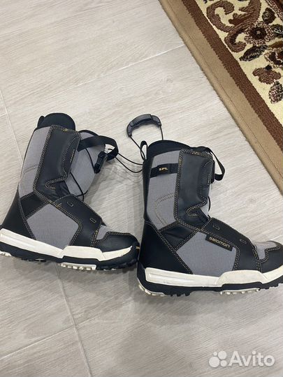 Продам ботинки для сноуборда детские