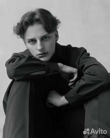 Бармен, администратор, хостес