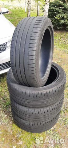 Michelin Pilot Sport 3 235/45 R18