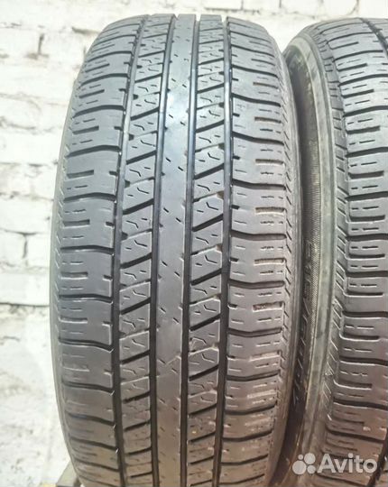 Triangle TR257 215/60 R17 96H
