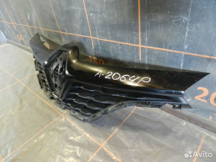 Решетка радиатора - Renault Kaptur