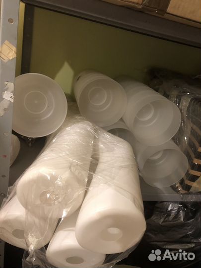 Манекены, головы, ноги