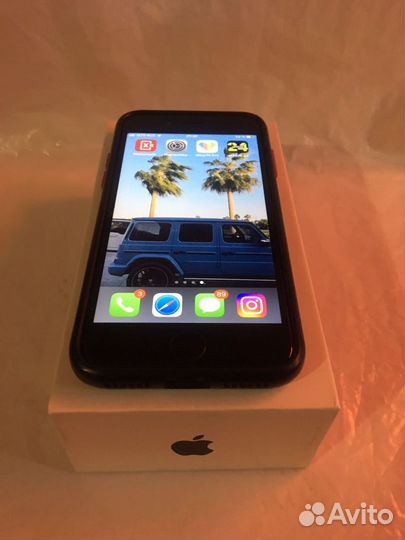 iPhone 7, 32 ГБ