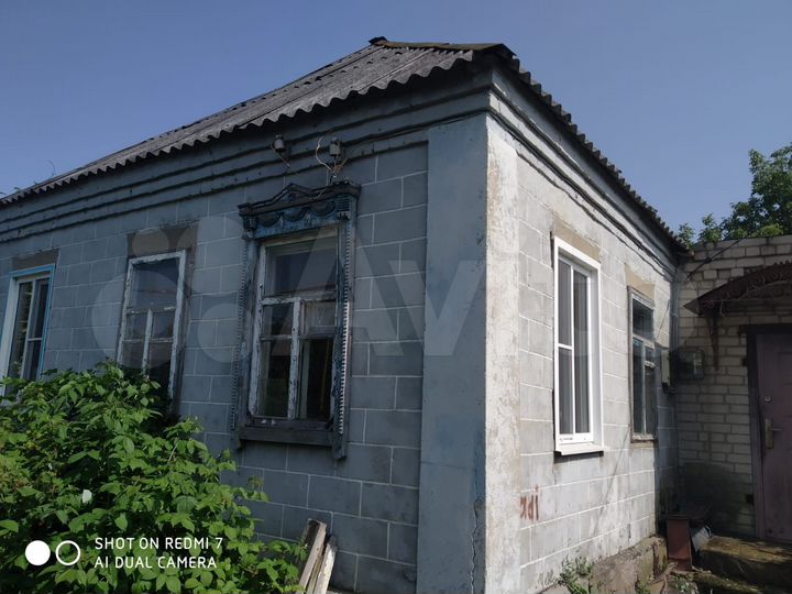 Дом 10,5 м² на участке 8 сот.