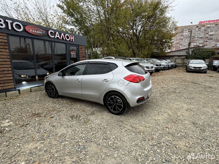 Kia Ceed 1.6 AT, 2015, 128 264 км