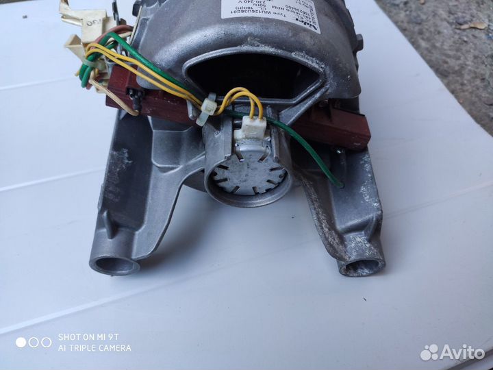 Двигататель стиральной машины Элекролюкс