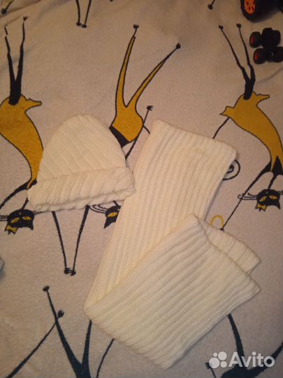 Комплект шапка и снуд