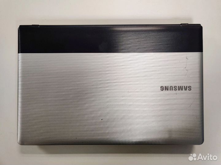Ноутбук Samsung NP300E5A