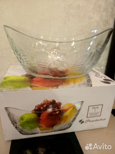 Салатник новый