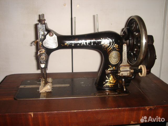 Швейная машинка