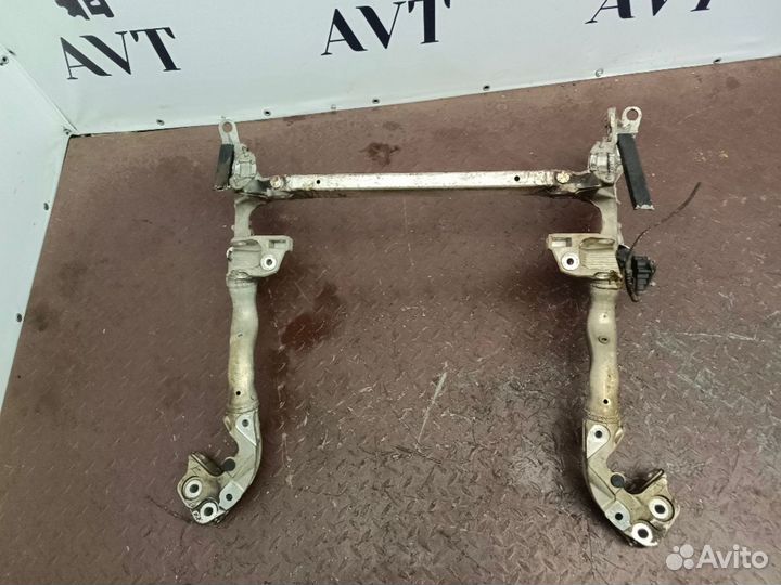 Балка подвески передняя Audi A4 B8 caba