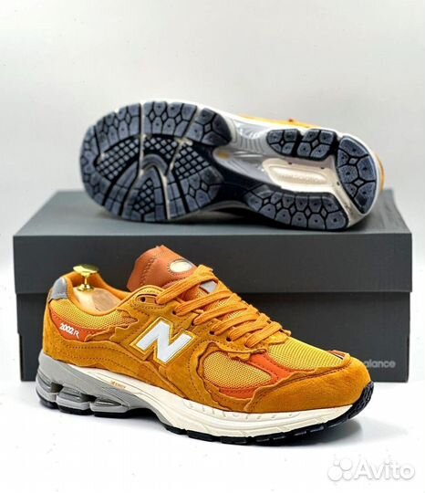 Кроссовки New Balance 2002R, арт.223174