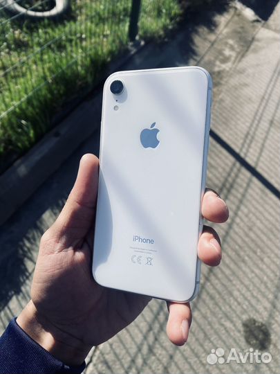 iPhone Xr, 128 ГБ